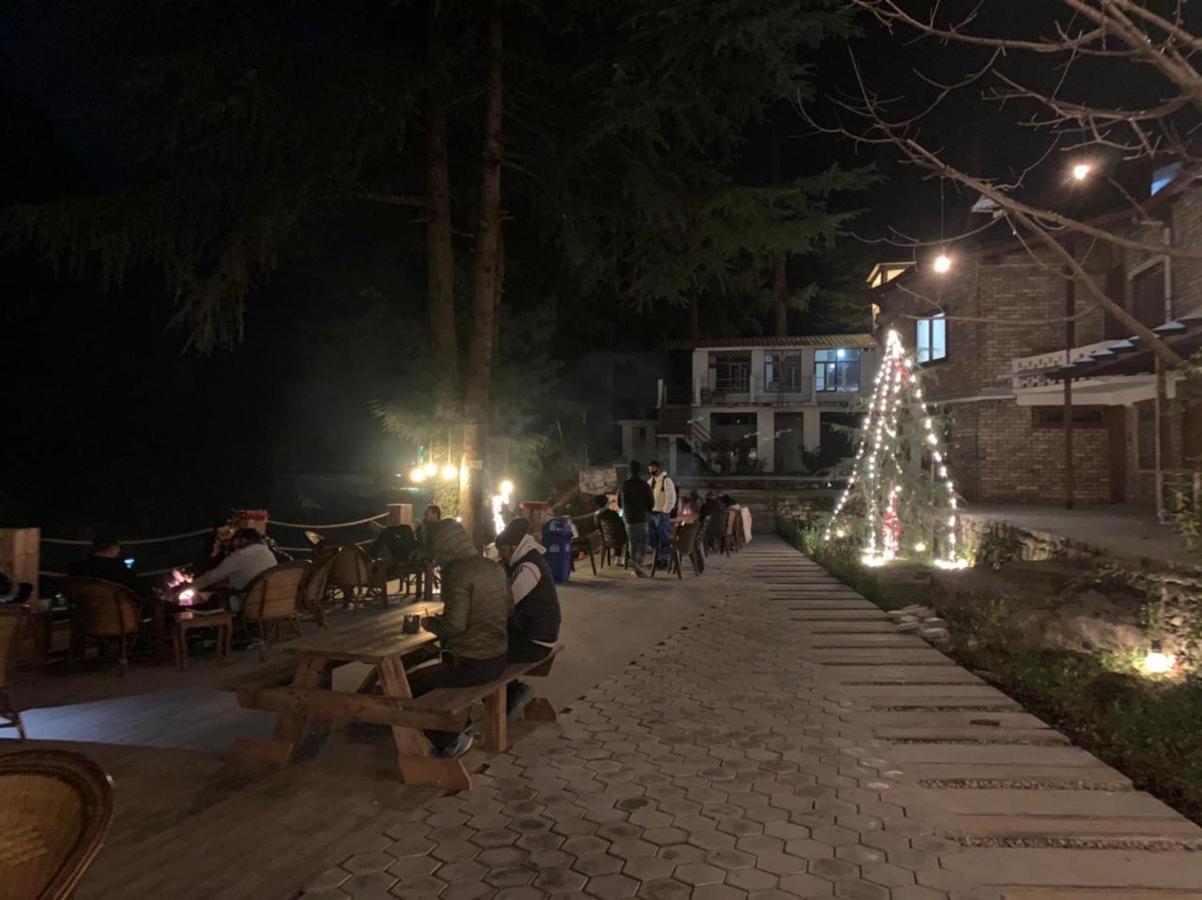 The Alpine Guest House 카솔 외부 사진