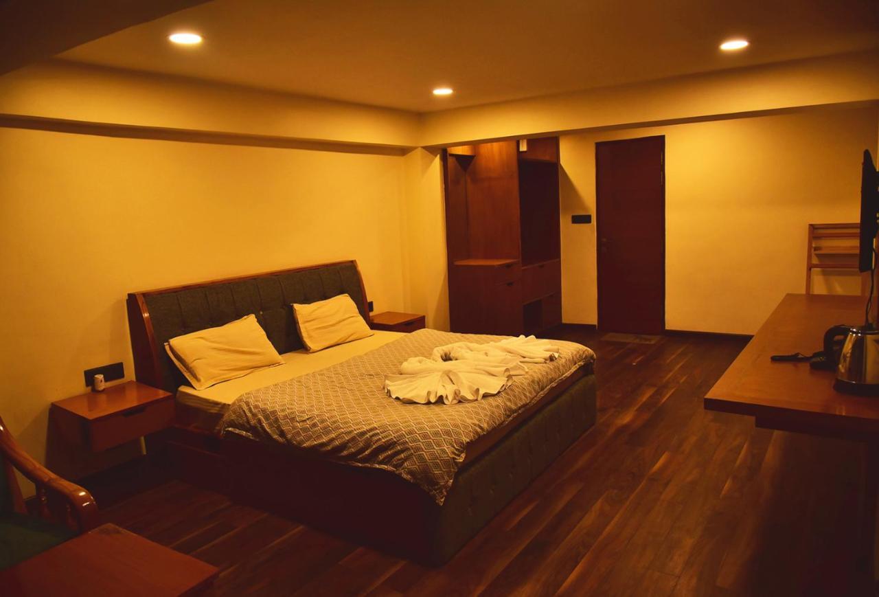 The Alpine Guest House 카솔 외부 사진