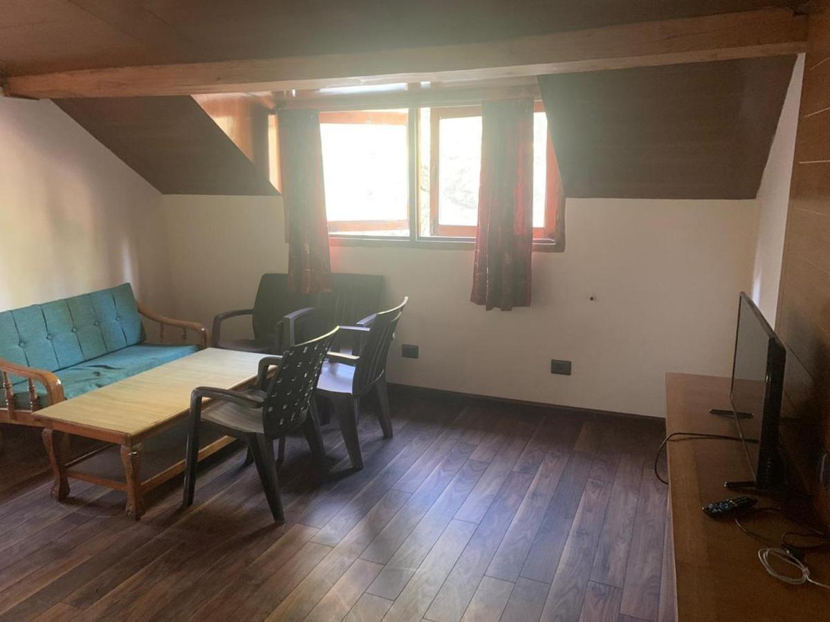 The Alpine Guest House 카솔 외부 사진