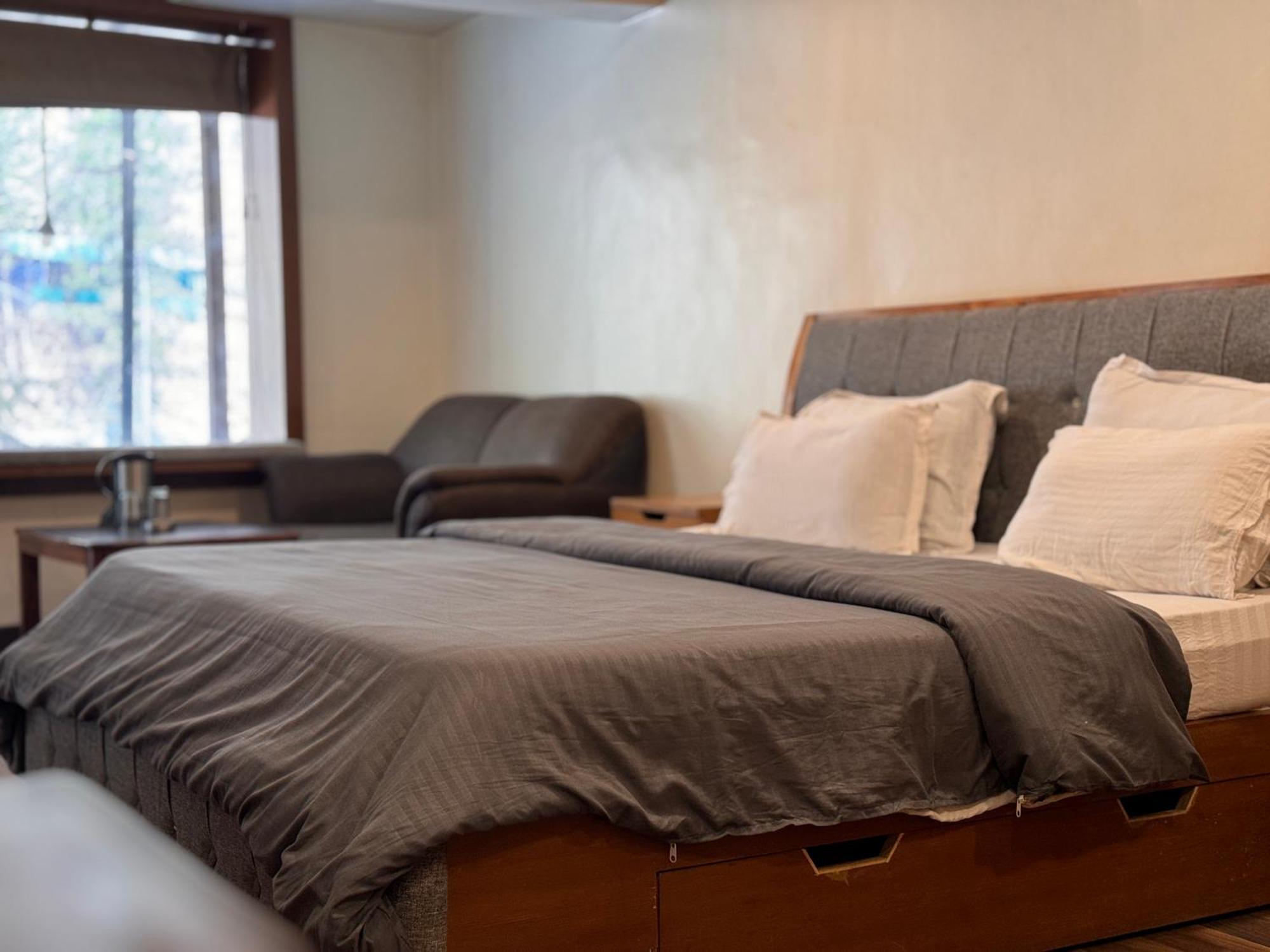 The Alpine Guest House 카솔 외부 사진